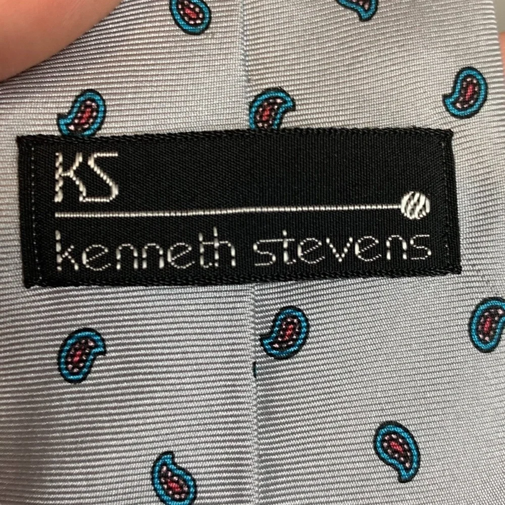 Kenneth Stevens Gray Paisley 100% Silk Tie